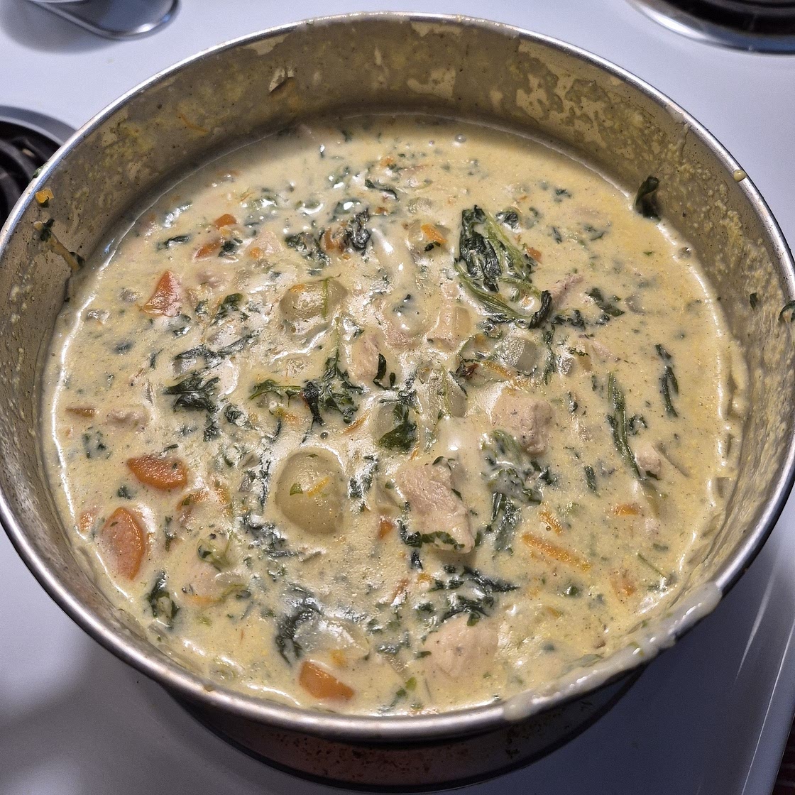 Olive Garden Chicken Gnocchi Soup