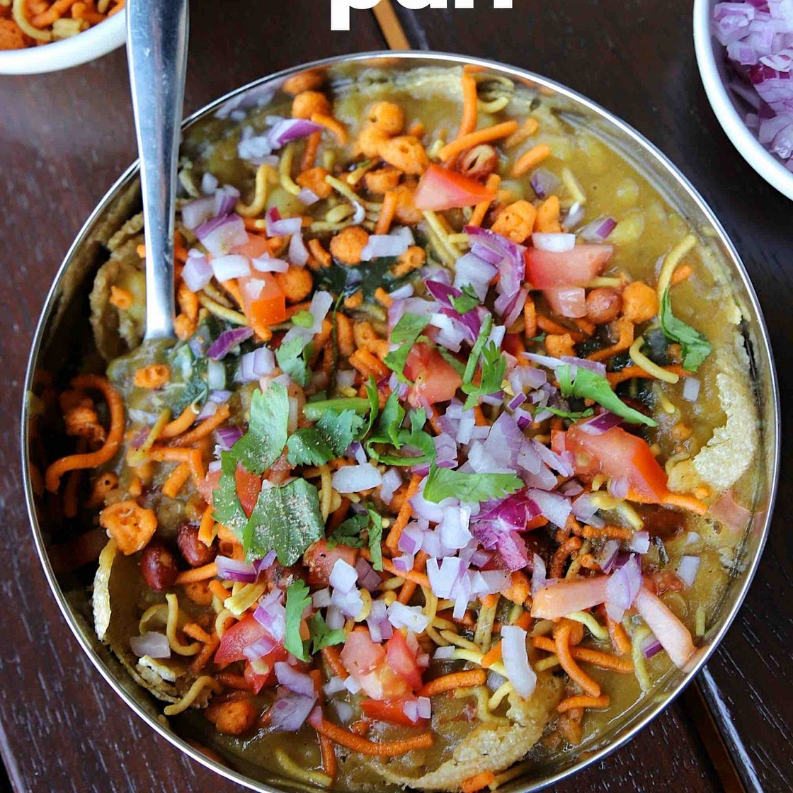 masala puri recipe | bangalore street style masala poori chaat recipe