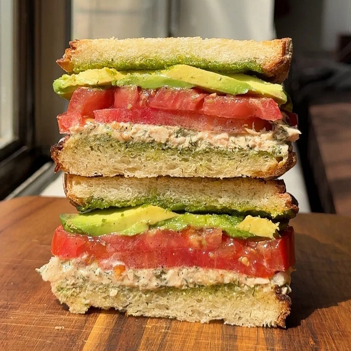 TUNACADO SANDWICH