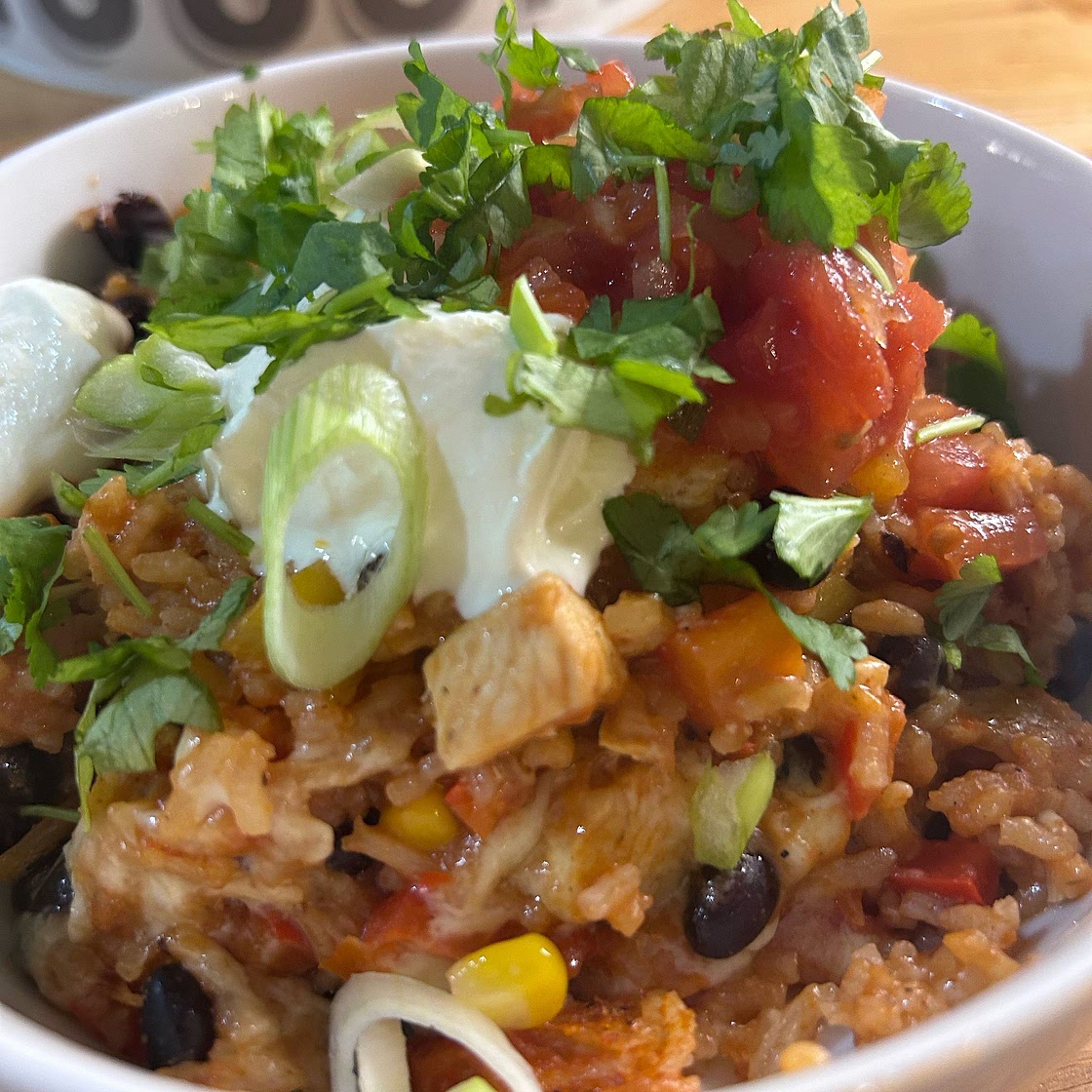 Mexican Chicken & Rice {One Pot}