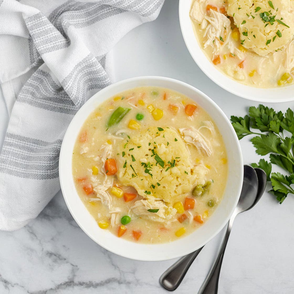 Crockpot Chicken & Dumplings