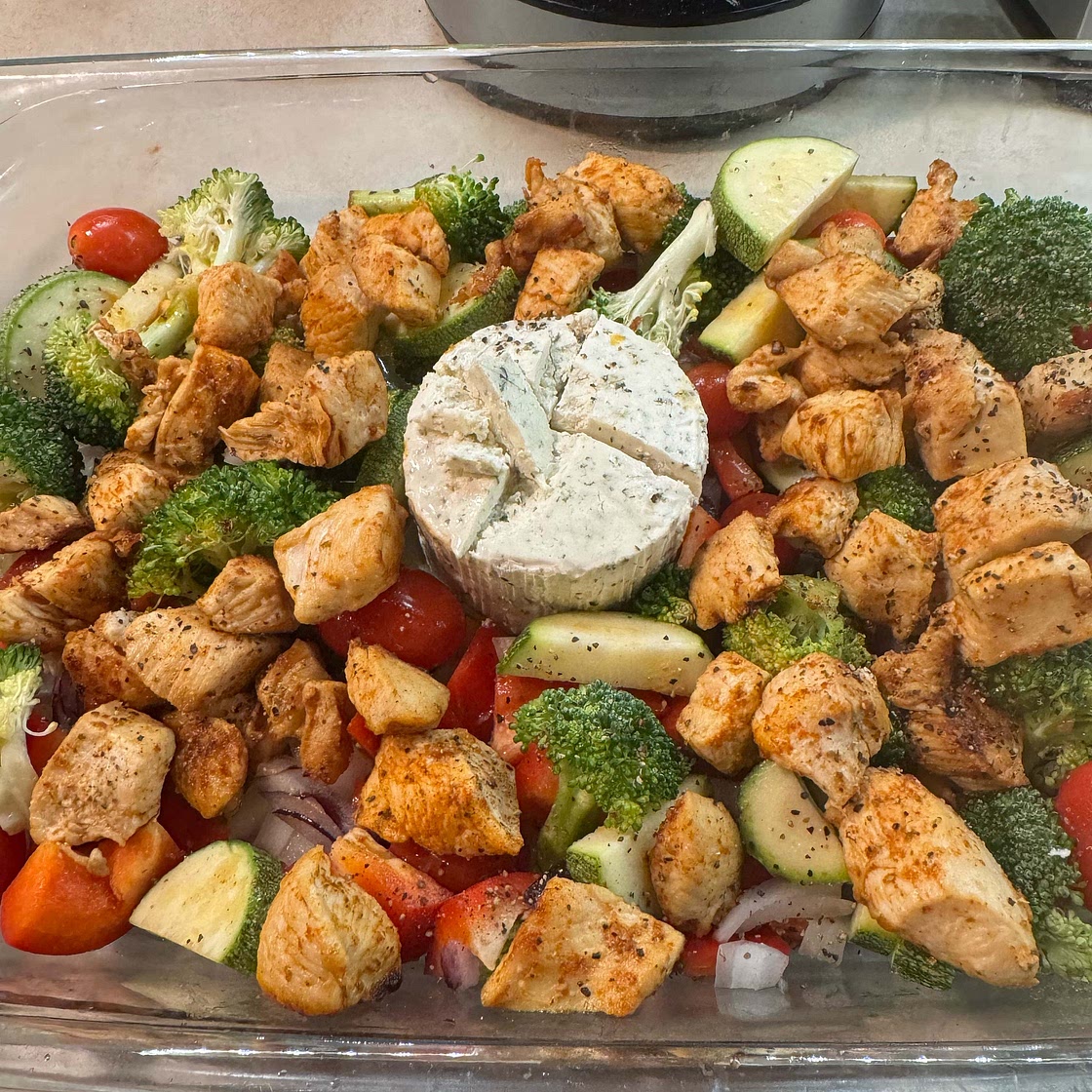 15 Minute Healthy Roasted Chicken and Veggies (One Pan)