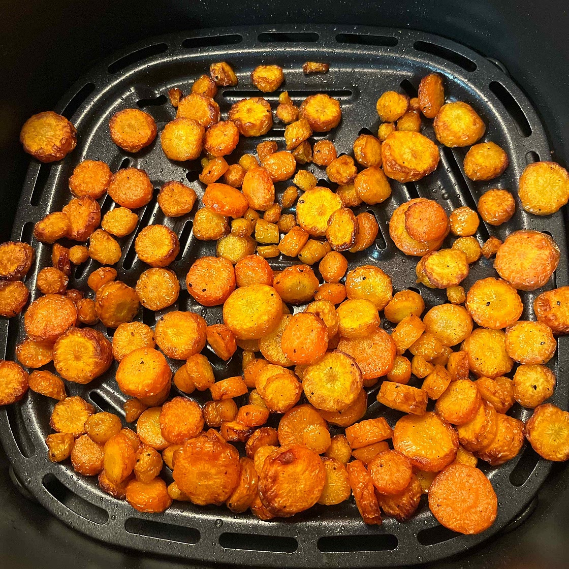 Air Fryer Carrots (easy side dish)