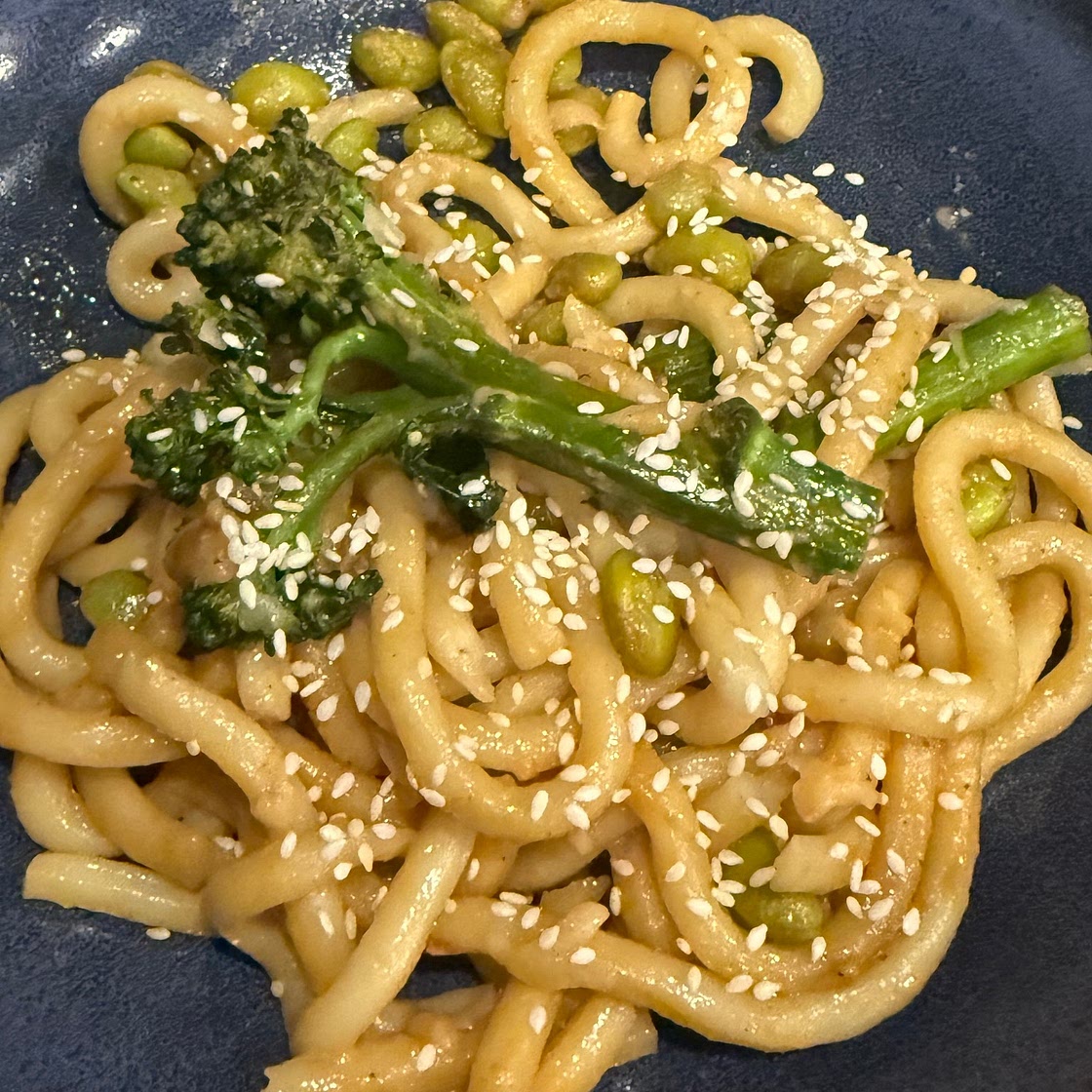 Garlic Sriracha Noodles with Broccolini