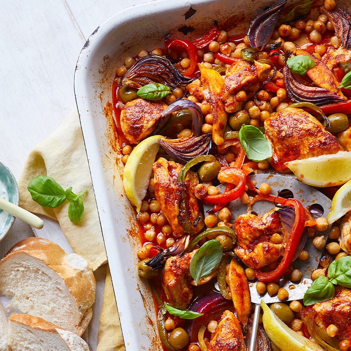 Chicken, chickpea and pepper traybake