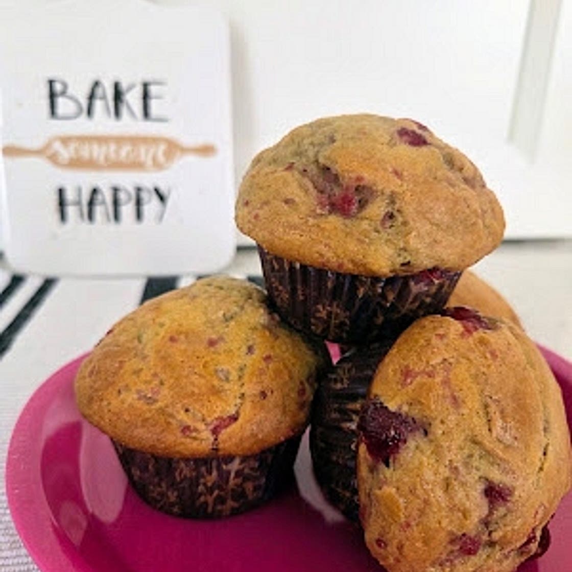 Bakery Style Cranberry Sauce Muffins