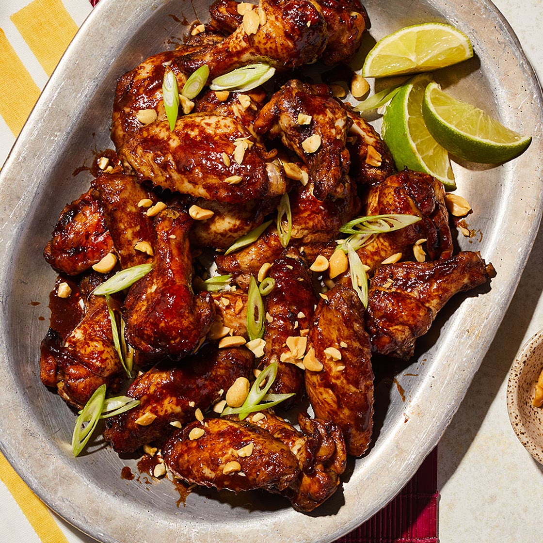 Sticky pad Thai-style chicken wings