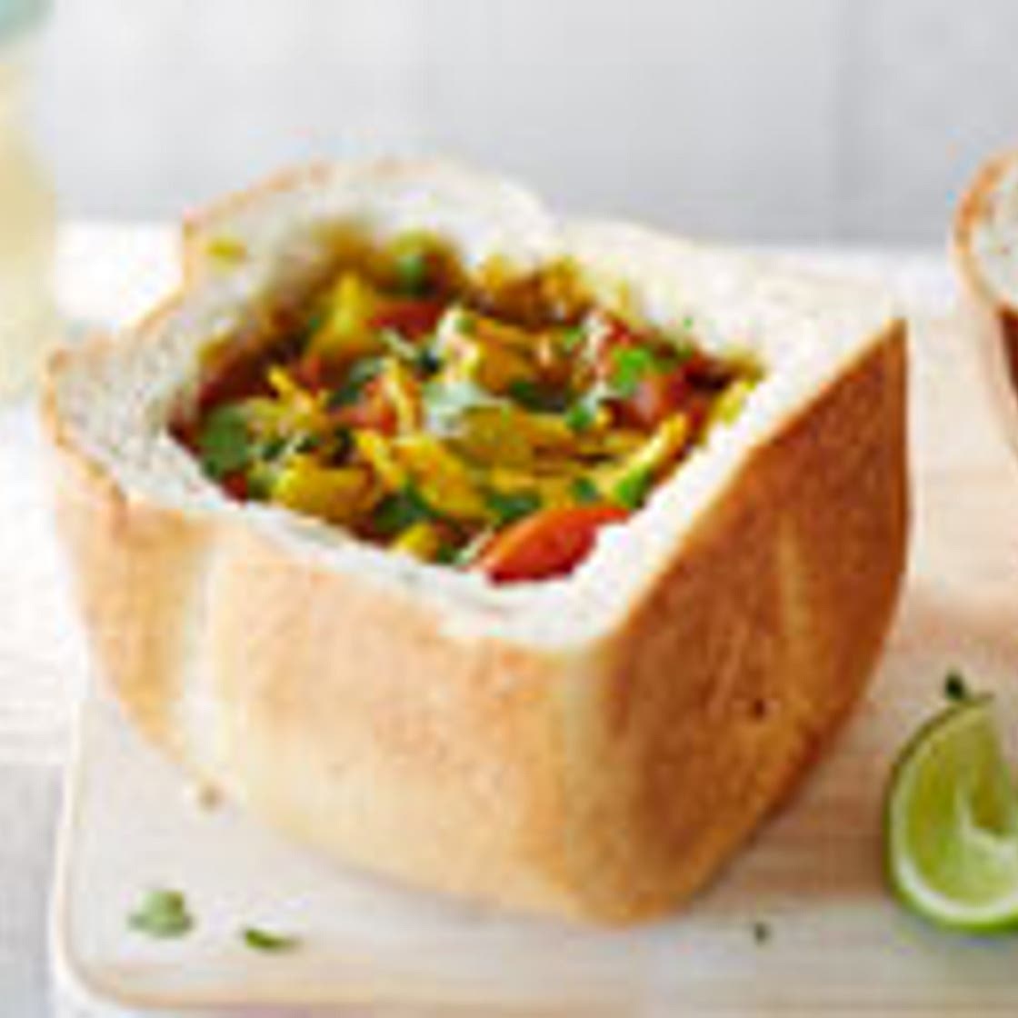 Chicken bunny chow