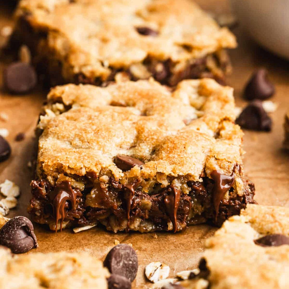 Oatmeal Chocolate Chip Cookie Bars