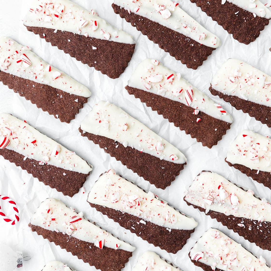 Chocolate Peppermint Shortbread Cookies