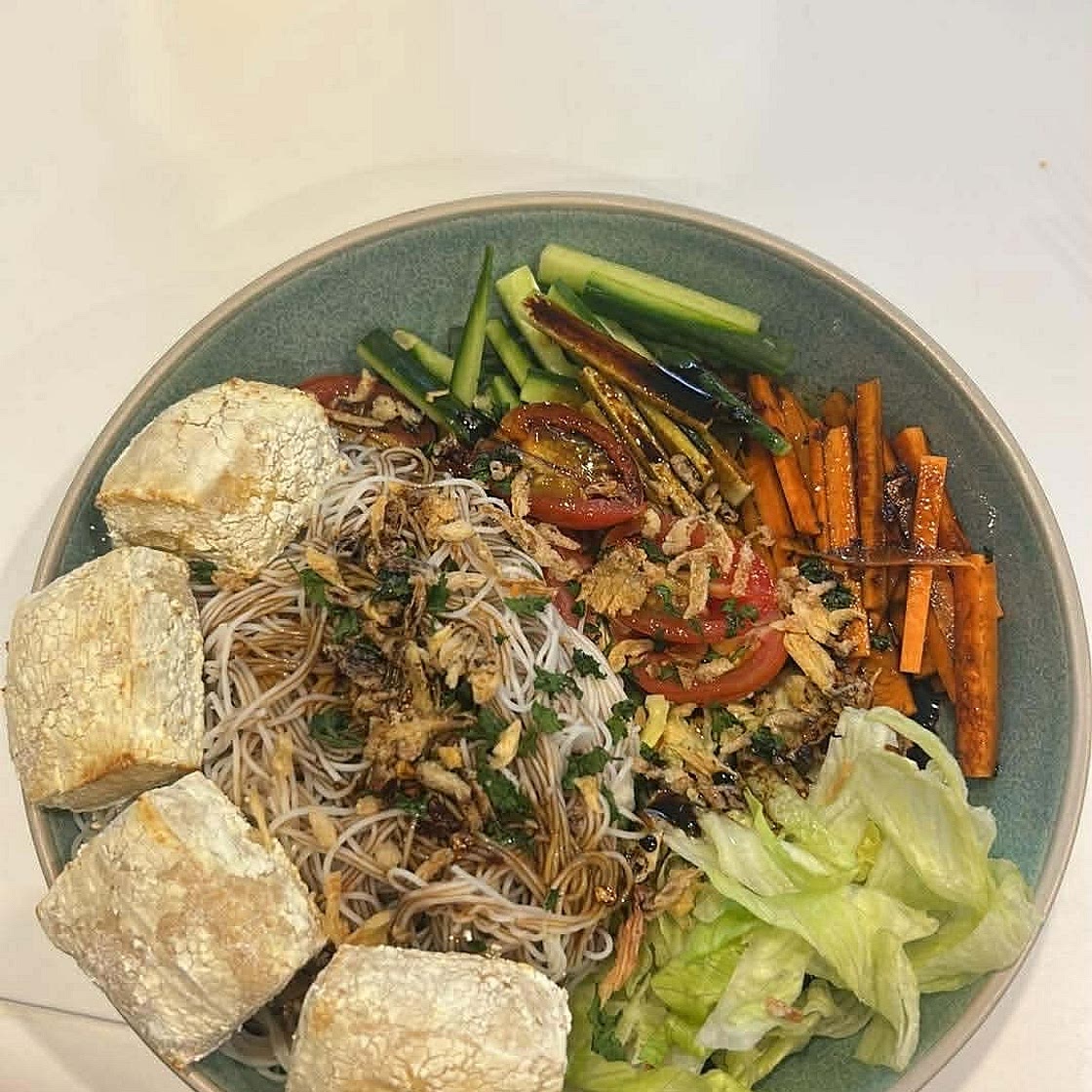 Tofu and Noodle Salad Bowl