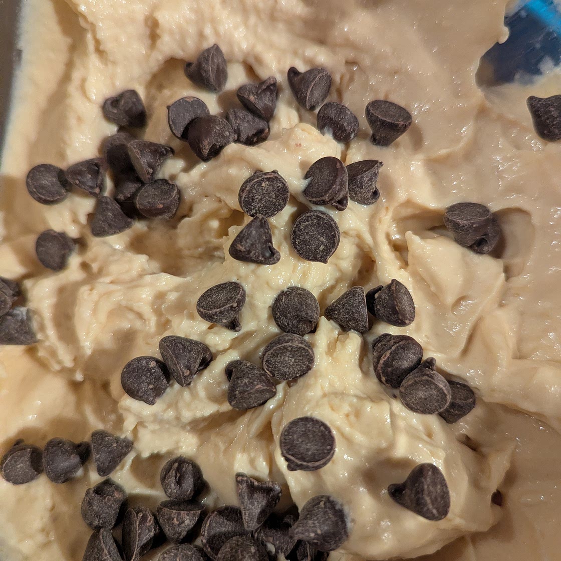 Keto Chocolate Chip Cookie Dough