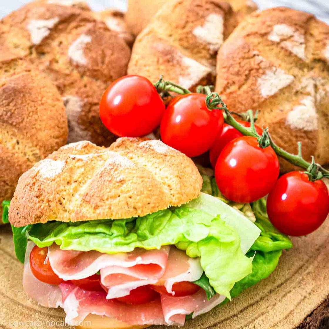 Best Keto Dinner Rolls