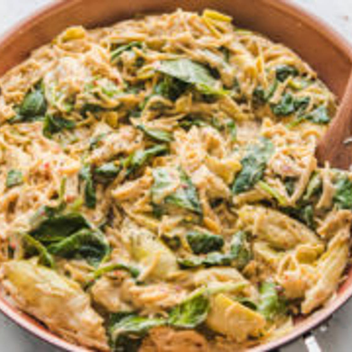 One Pot Spinach & Artichoke Pasta (Dairy Free)