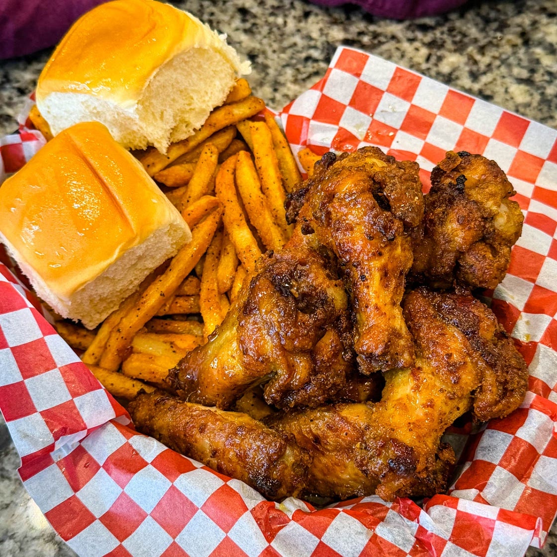 Crispy Dry Rub Chicken Wings