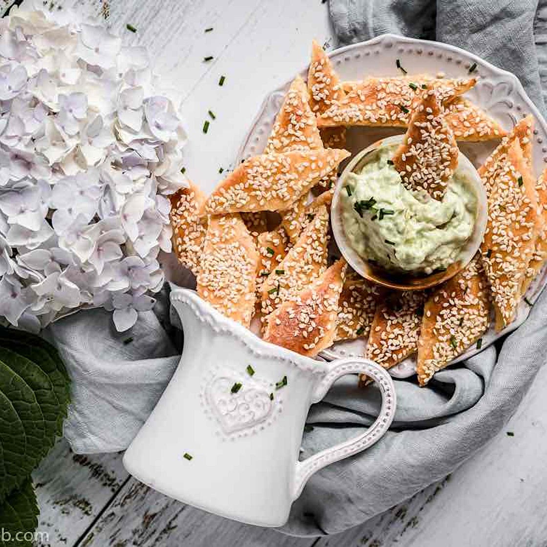 Sesame Keto Crackers Recipe