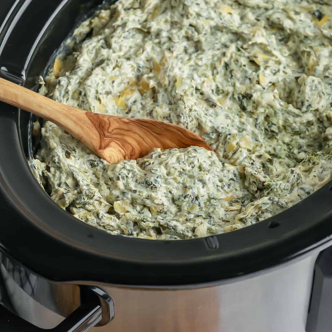 Crock Pot Spinach Artichoke Dip