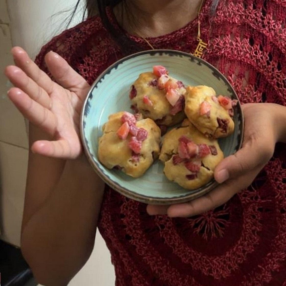 Strawberry Cheesecake Cookies