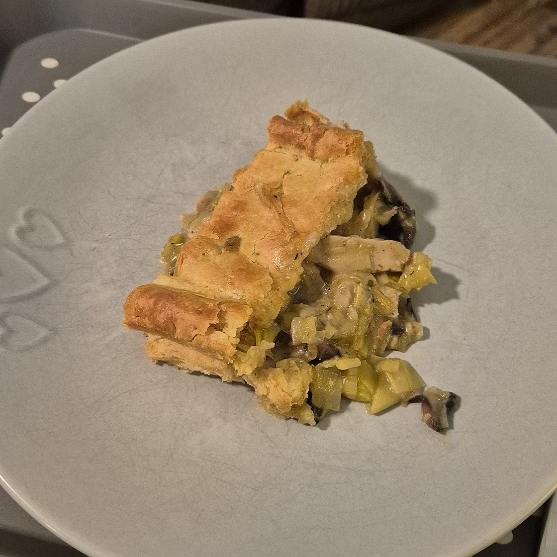 Creamy Leek & Mushroom Vegan Pie