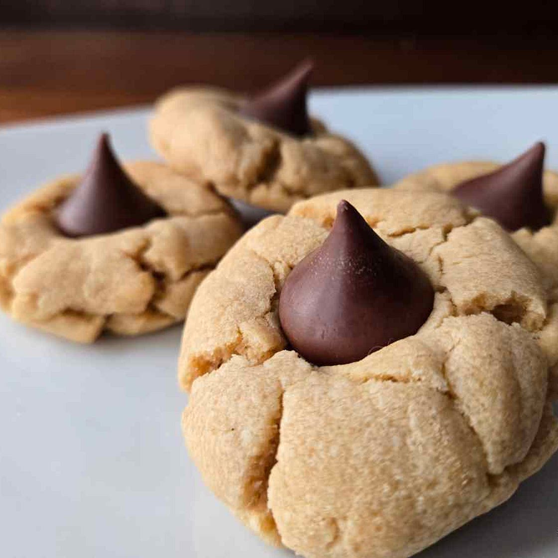 Best Peanut Butter Blossom Cookies