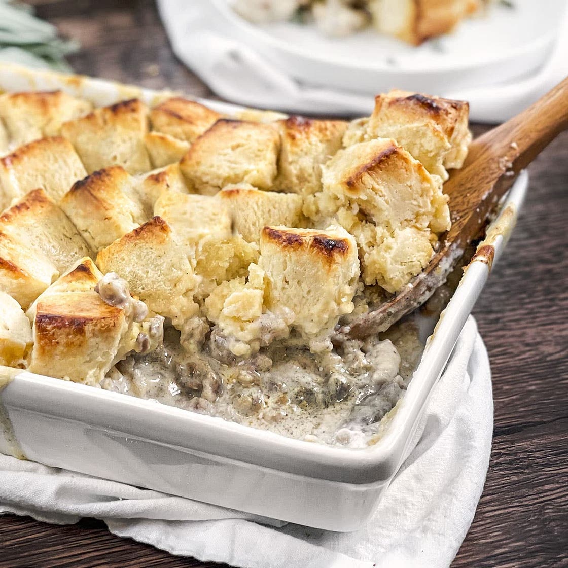 Biscuits and Gravy Casserole Recipe