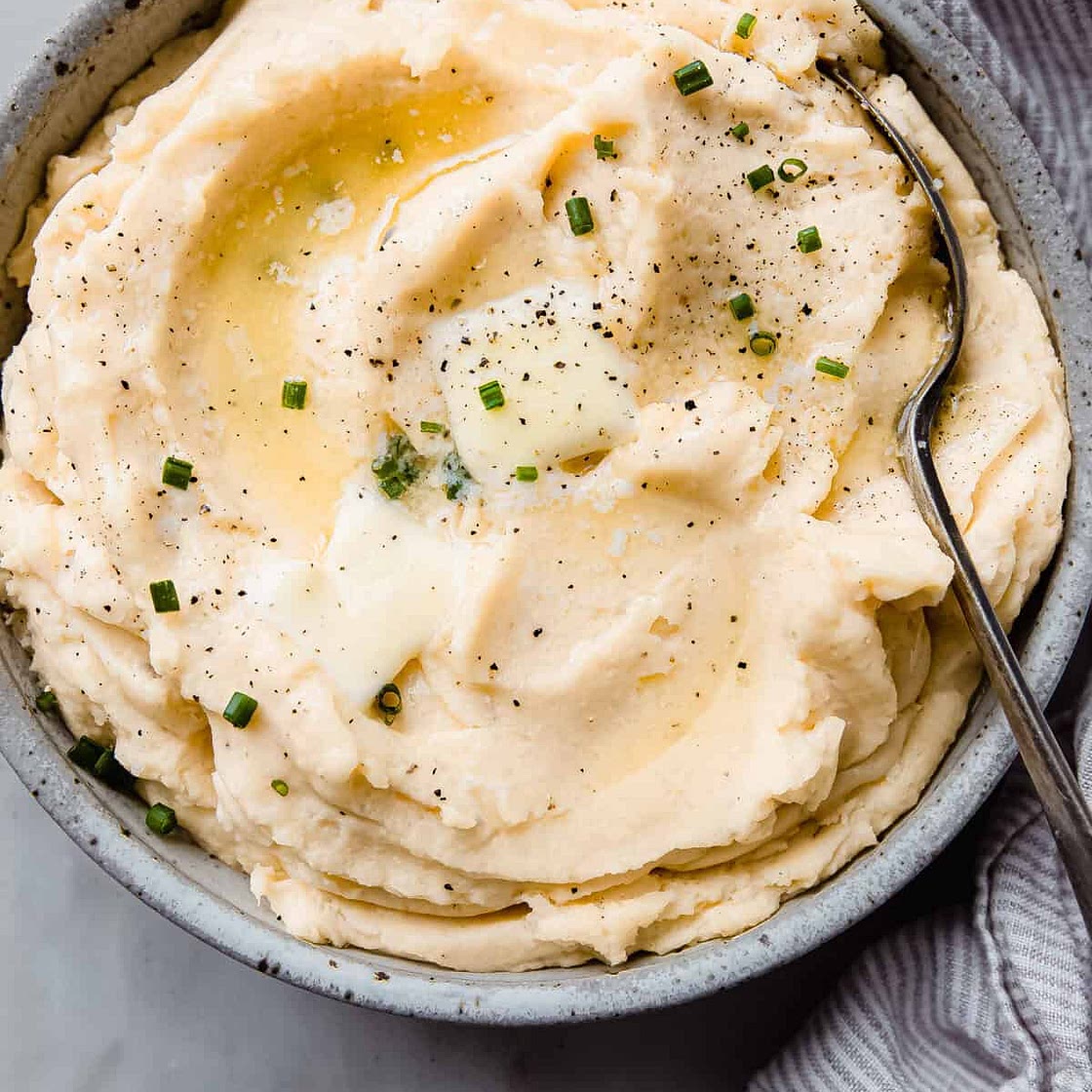Seriously Amazing Cheddar Mashed Potatoes