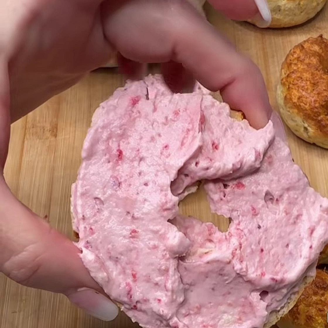 Substitute Lower Calorie Bagel Spead