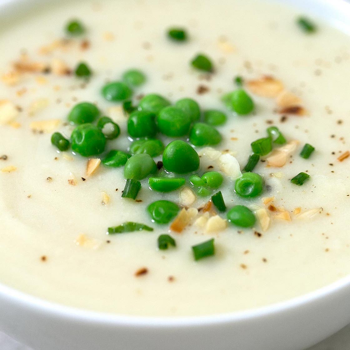 Creamy Vegan Cauliflower Soup