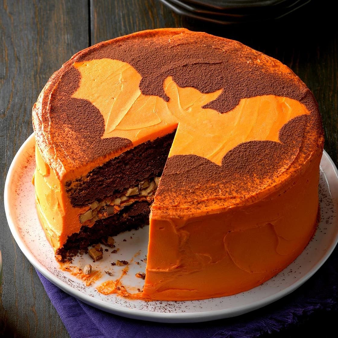 So-Easy-It’s-Spooky Bat Cake