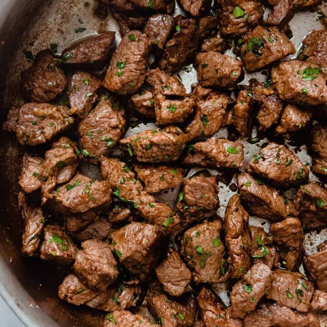 Cajun Garlic Butter Steak Bites