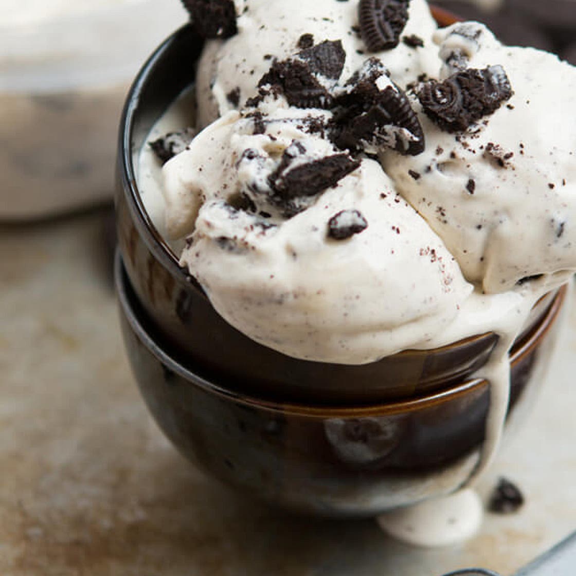 Cookies and Cream Frozen Custard Ice Cream