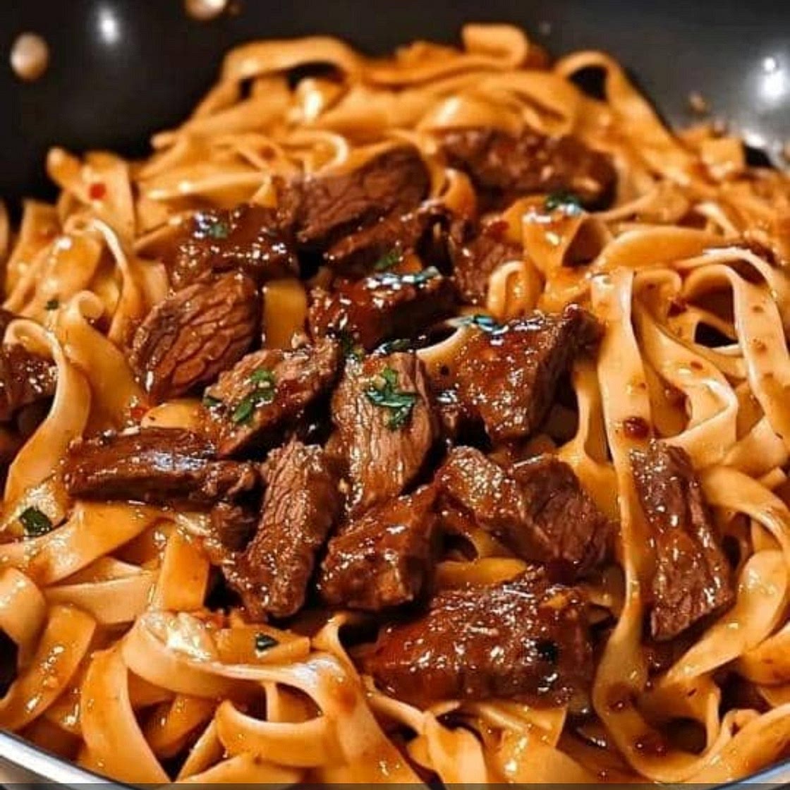 Creamy One-pan Steak Pasta