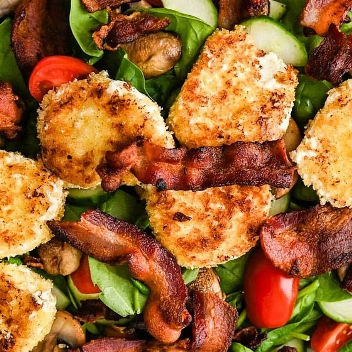 Spinatsalat mit warmem Ziegenkäse