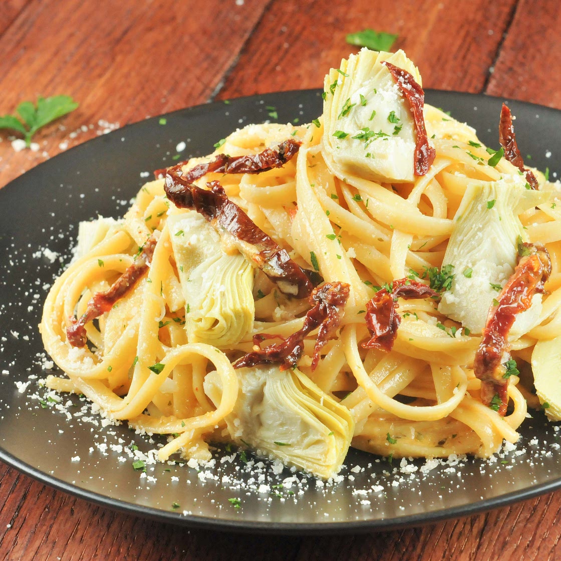 Linguine Carciofi with artichokes, pecorino cheese, and sun-dried tomatoes
