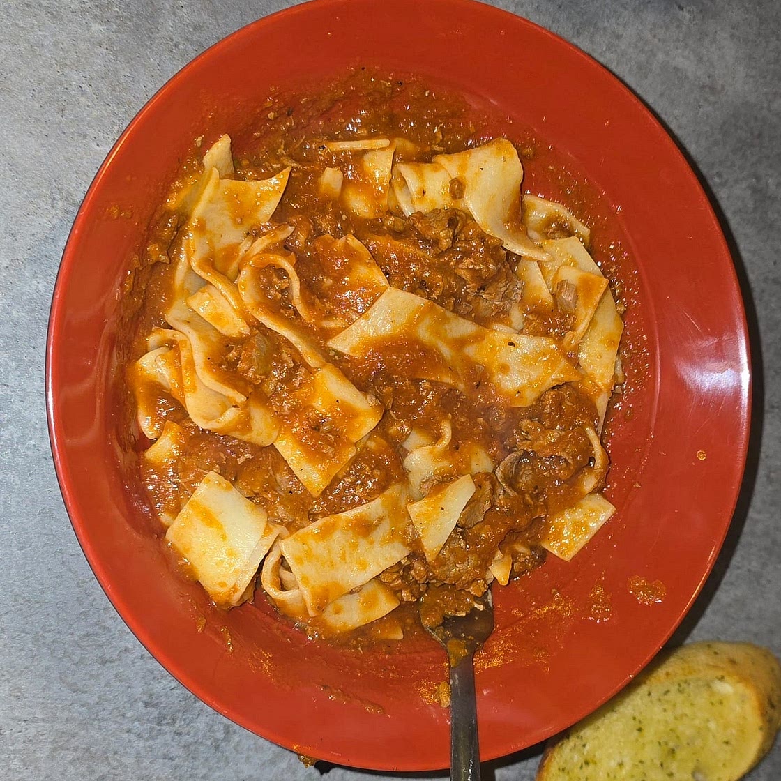 Slow Cooked Shredded Beef Ragu Pasta