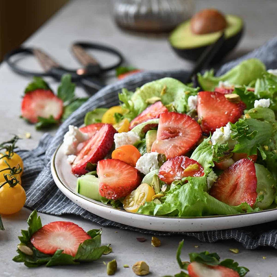 Strawberry Salad with Goat Cheese