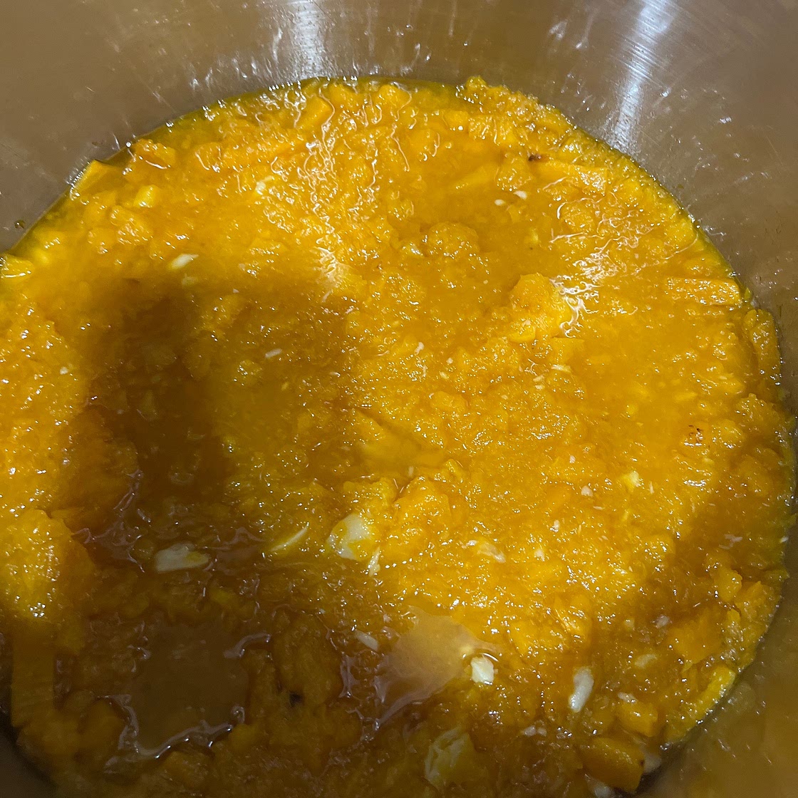 Roasted Garlic Butternut Squash Soup