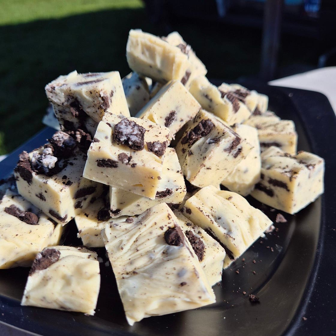 3 ingredient Oreo fudge