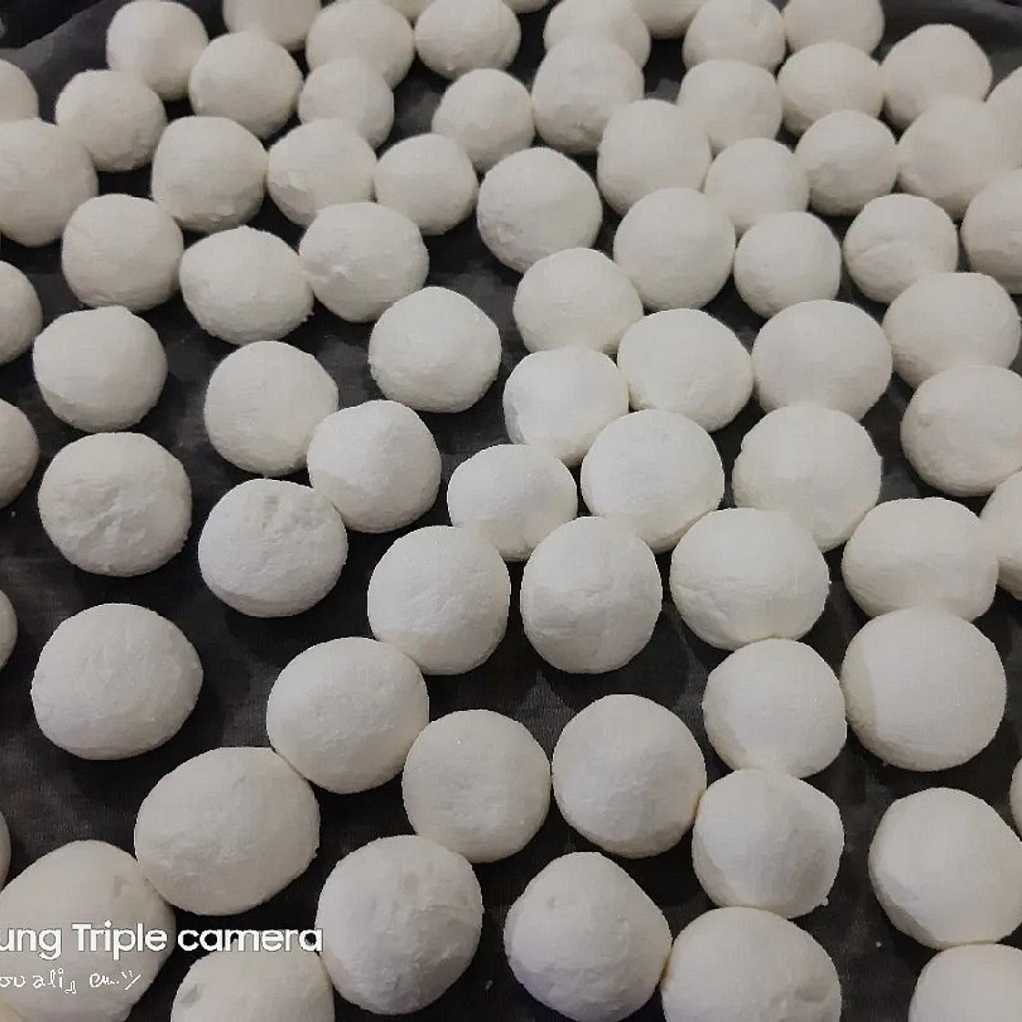 Labneh Balls - Salty and Sweet