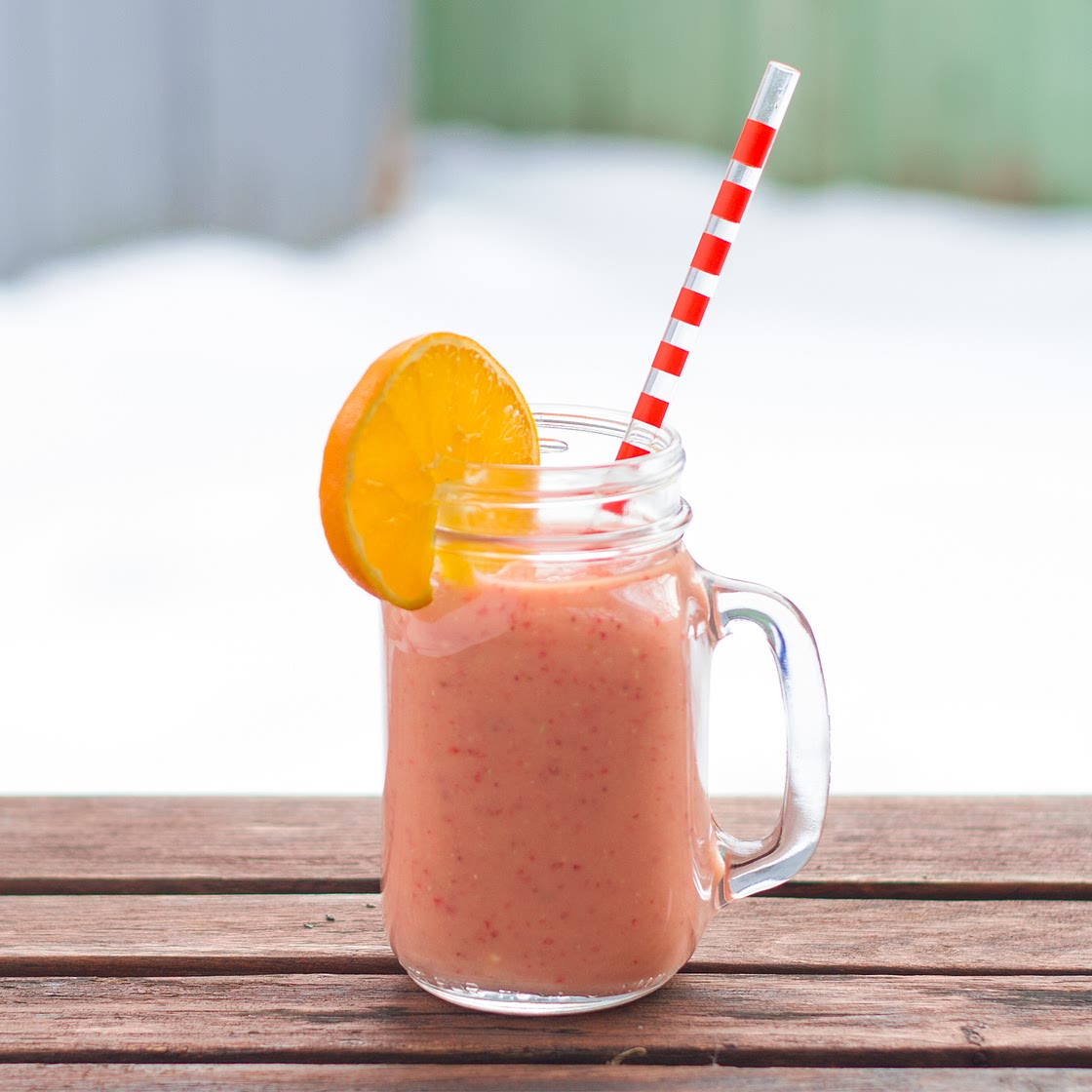 Smoothie avocat du Mexique, fraise, orange