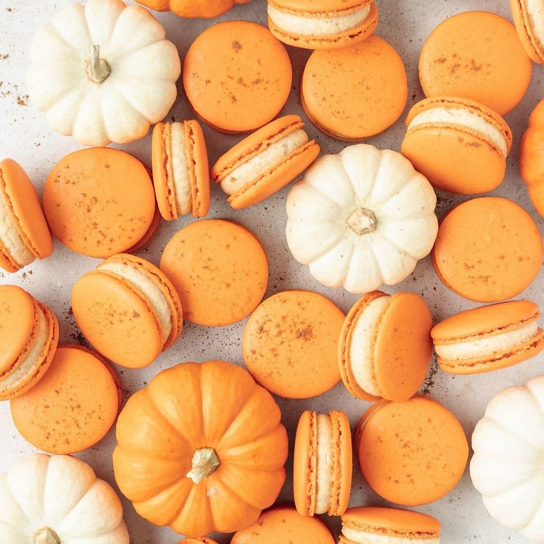 Pumpkin Spice Macarons