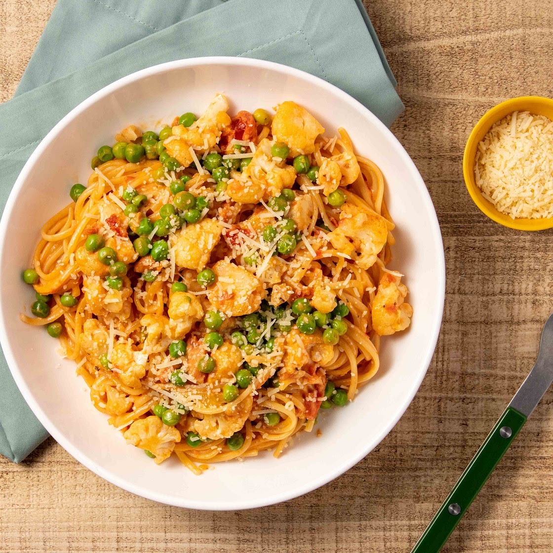 Cauliflower Ragout with Linguine and shredded Parmesan