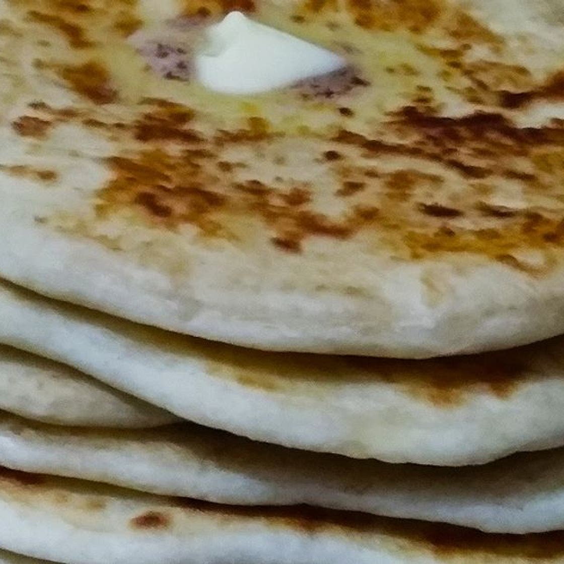 तवा नान रोटी (tawa naan roti recipe in Hindi)