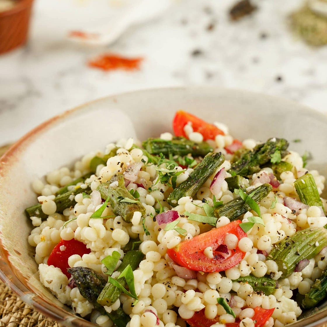 Lemon Asparagus Couscous Salad with Tomatoes