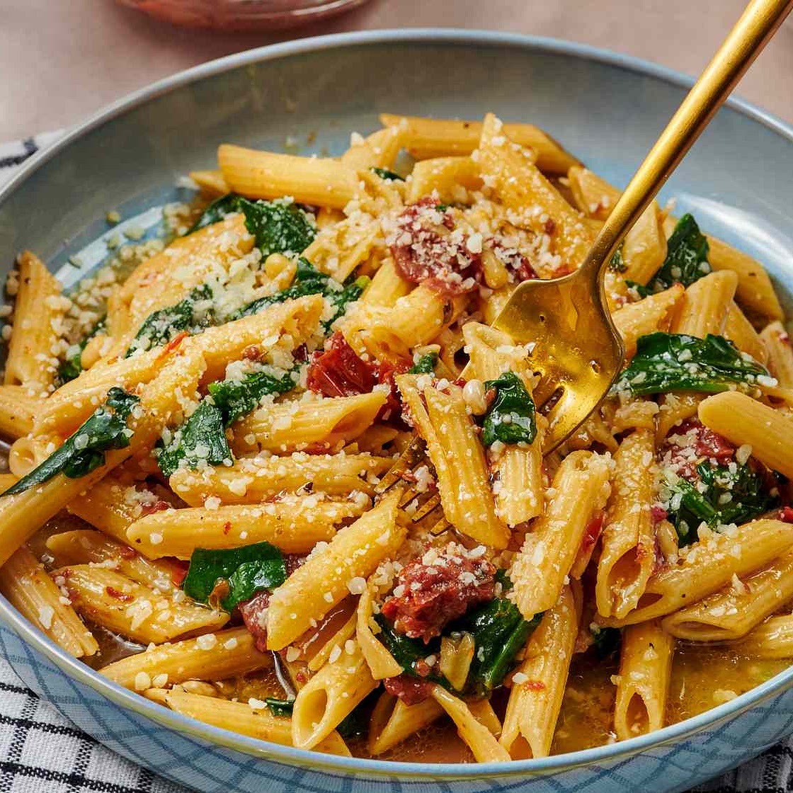 Spinach and Sun-Dried Tomato Pasta