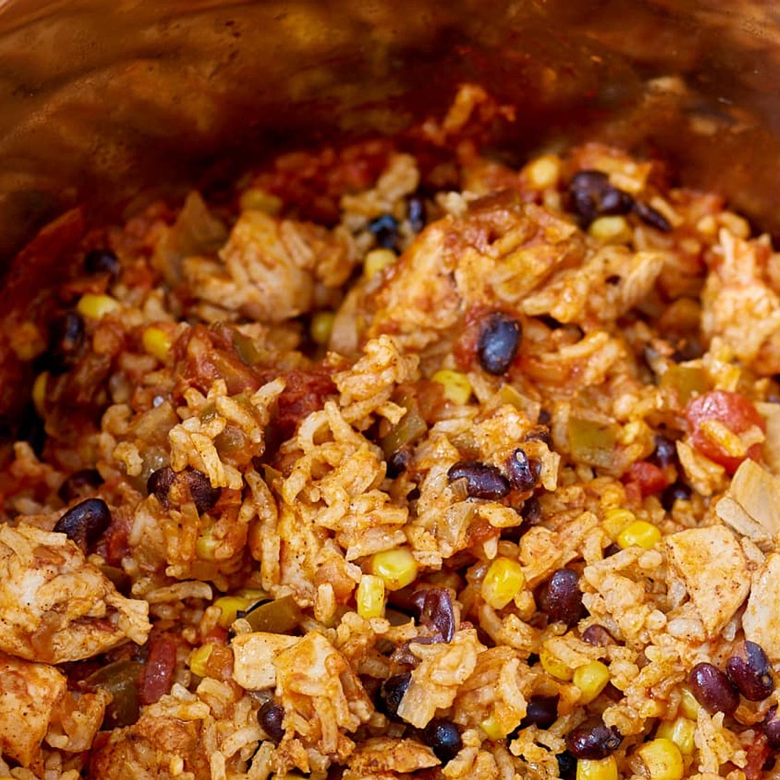 Instant Pot Weeknight Chicken and Rice Burrito Bowls