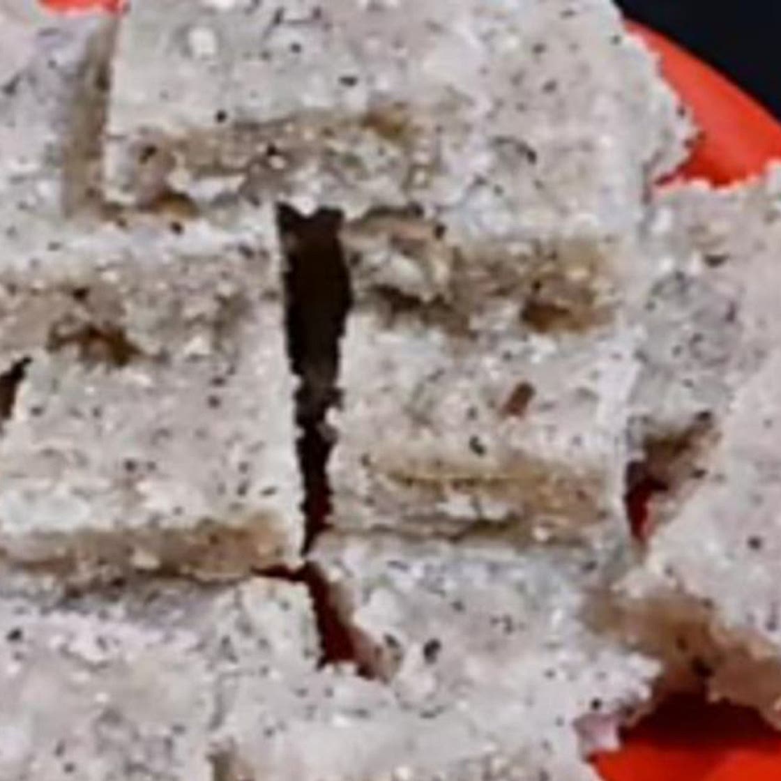 नारियल बर्फी (nariyal barfi recipe in Hindi)