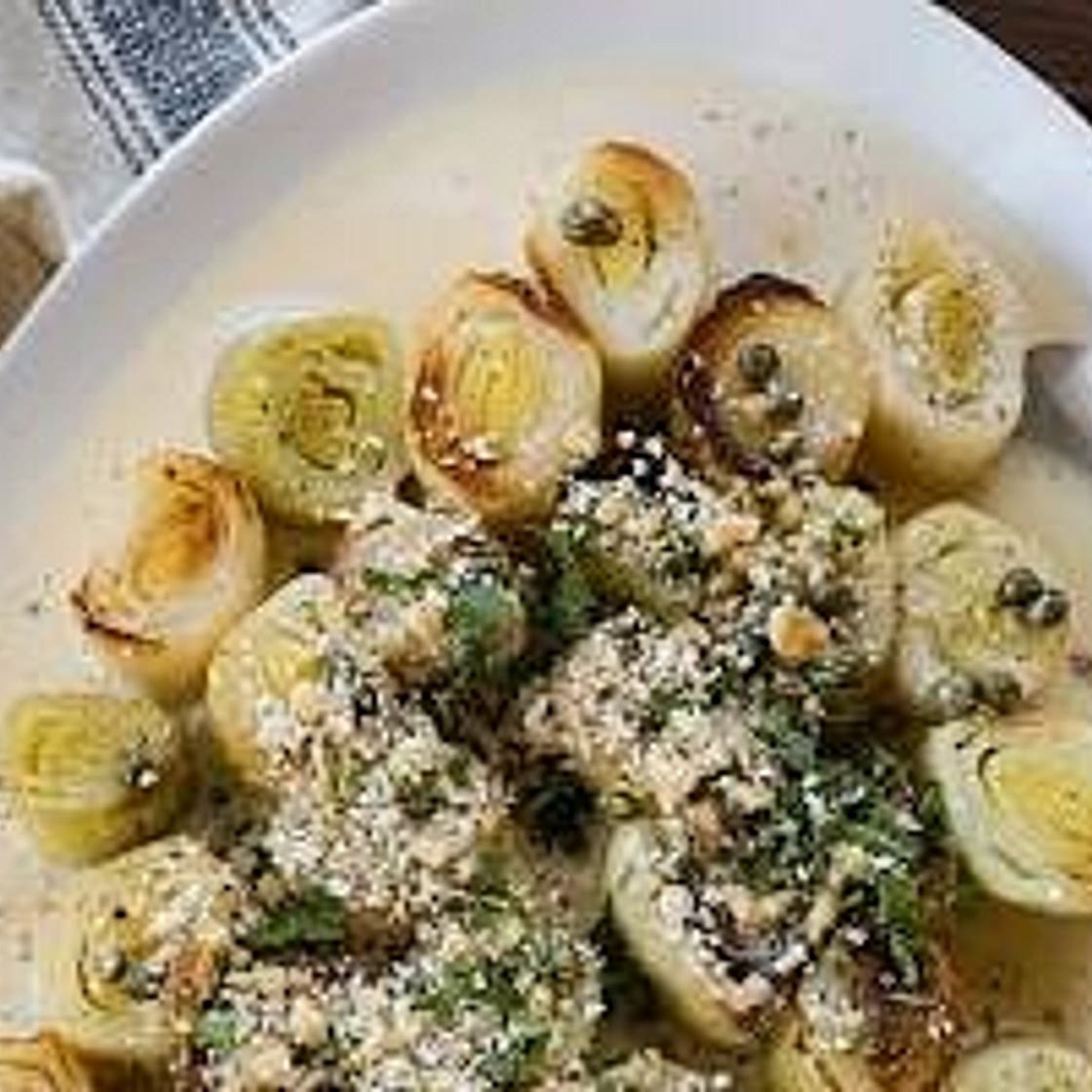 Braised Leeks in White Wine and Cream