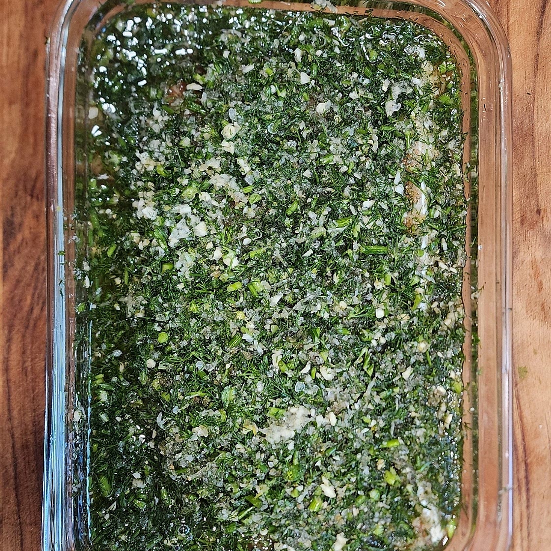 Jamie Oliver's salmon gravadlax