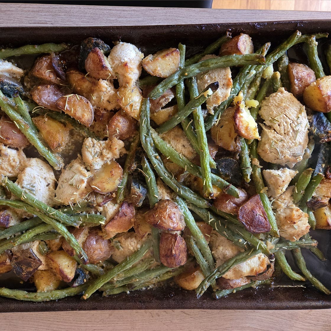 Honey Mustard Chicken & Potatoes (ONE PAN)